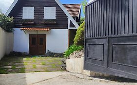 Cajueirinho House